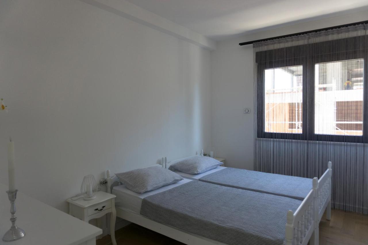 Apartman Aurora Требинье Экстерьер фото